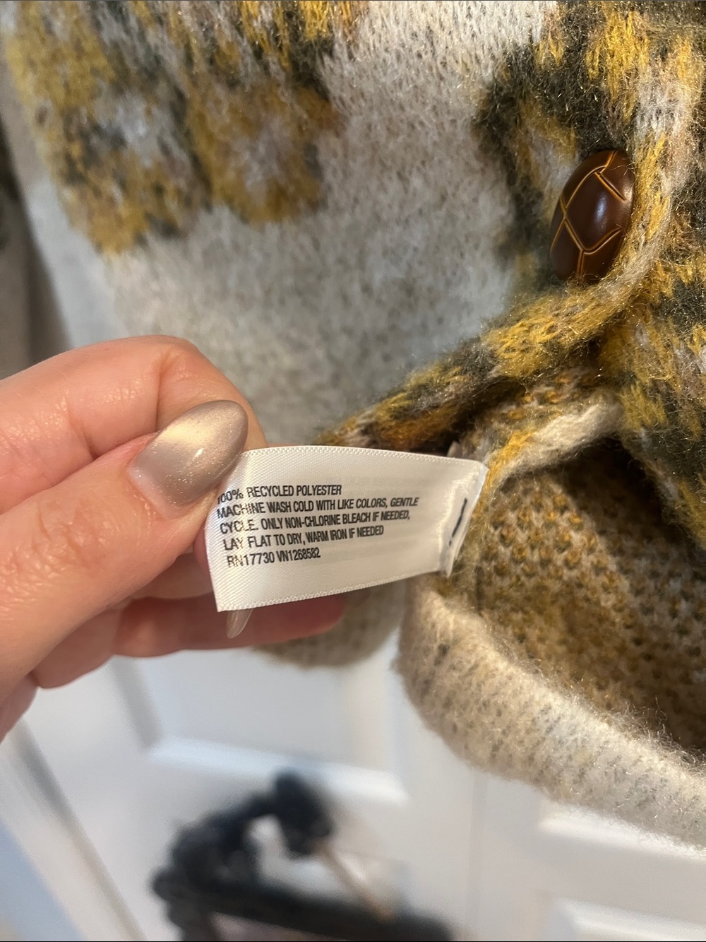 Woolrich for Target Cream Cardigan with Mustard Floral Design - Picture 4 of 5